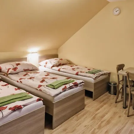 Bed and Breakfast Karczma-Koszwice Exterior foto
